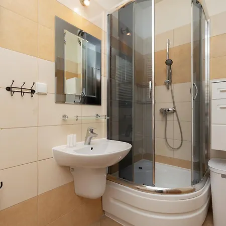 Wyjatkowe W Centrum Swinoujscia By Renters 슈비노우이스쳬